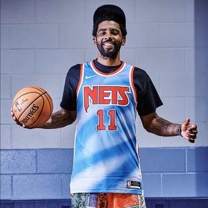 Meet your Posher, Derrick